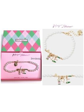NWT Betsey Johnson 💋GOLF FRONTAL Gold Tone Glass Crystals/ Faux Pearl Bracelet
